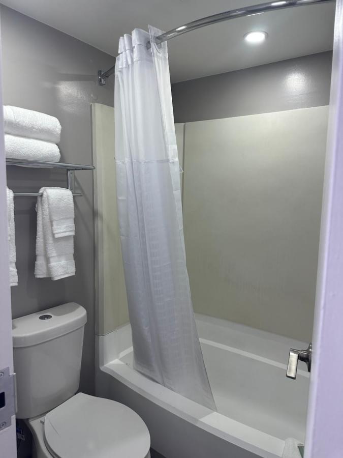 Super 8 By Wyndham Baltimore Northwest 외부 사진