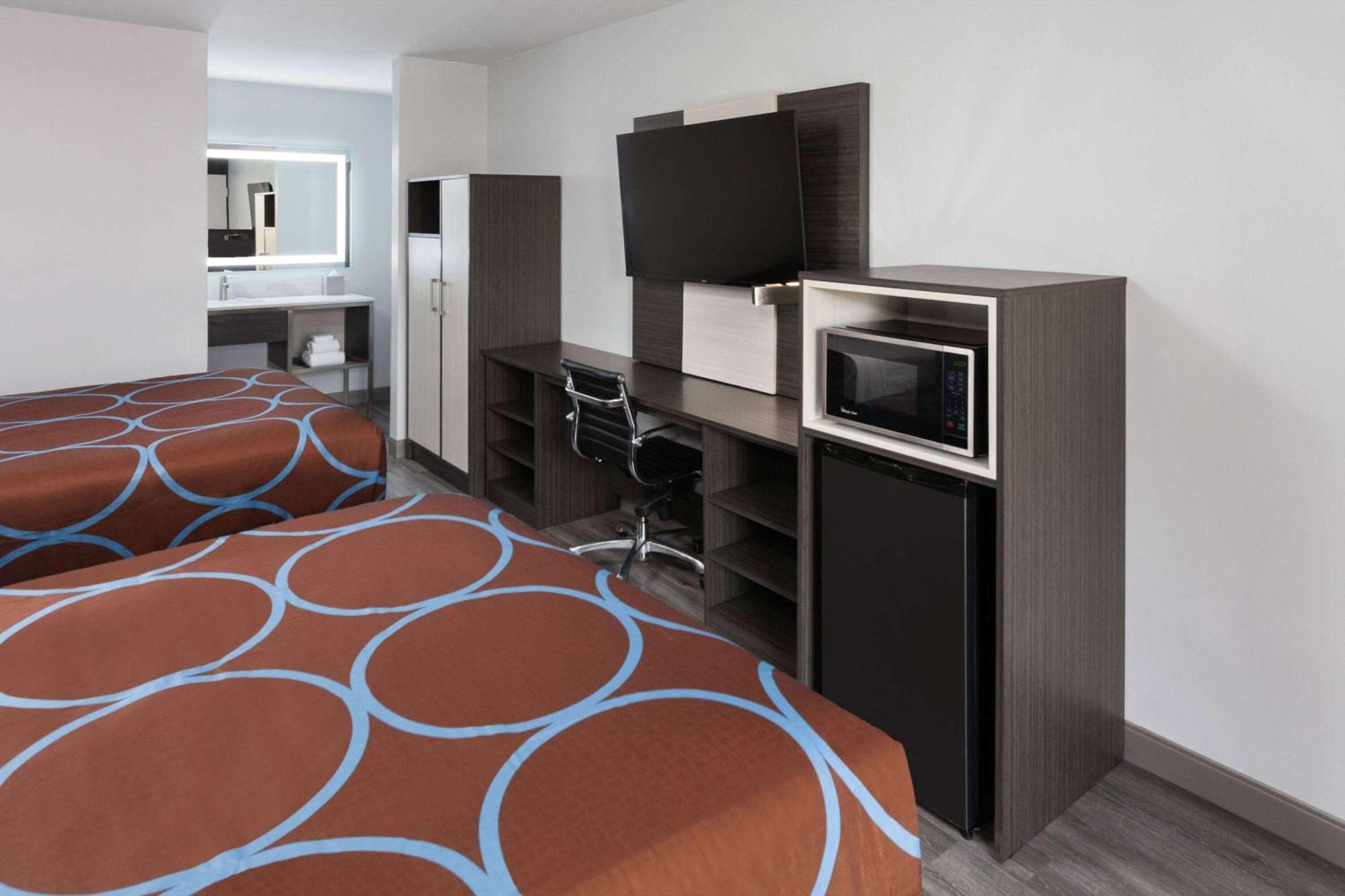 Super 8 By Wyndham Baltimore Northwest 외부 사진