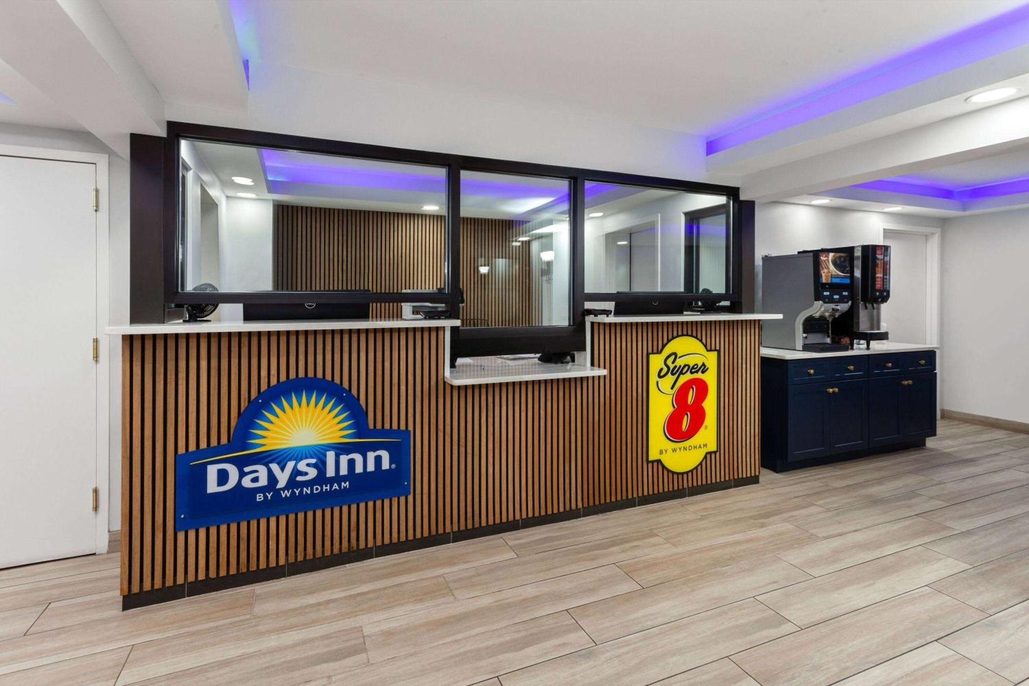 Super 8 By Wyndham Baltimore Northwest 외부 사진